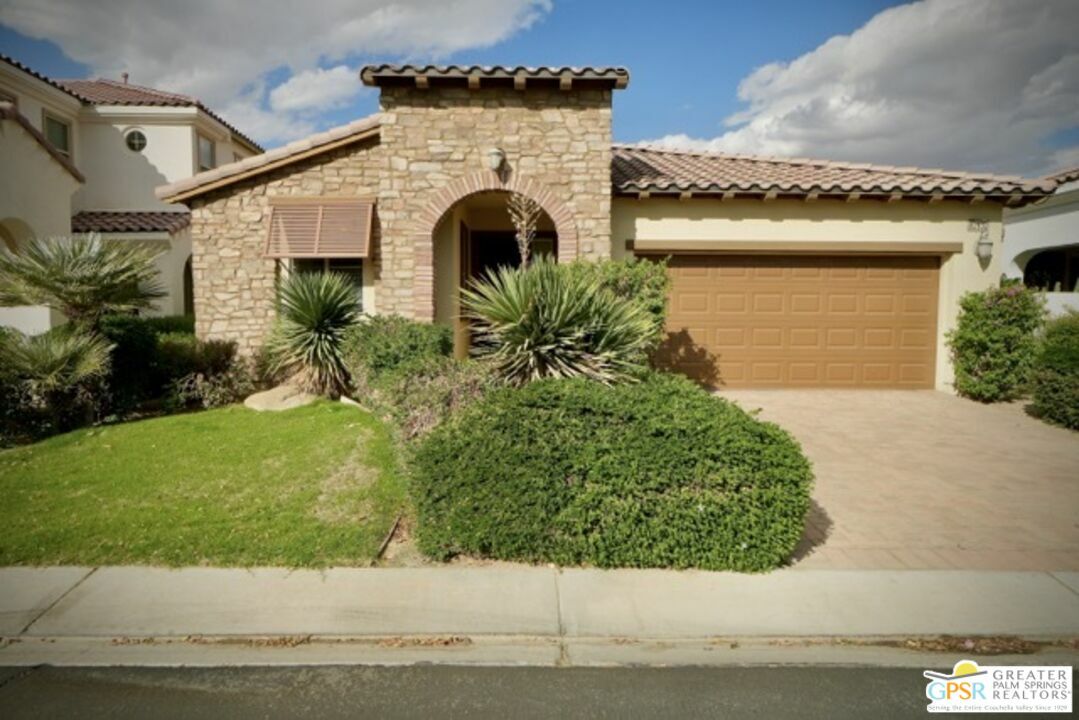 Property Photo:  82932   Spirit Mountain Dr  CA 92201 