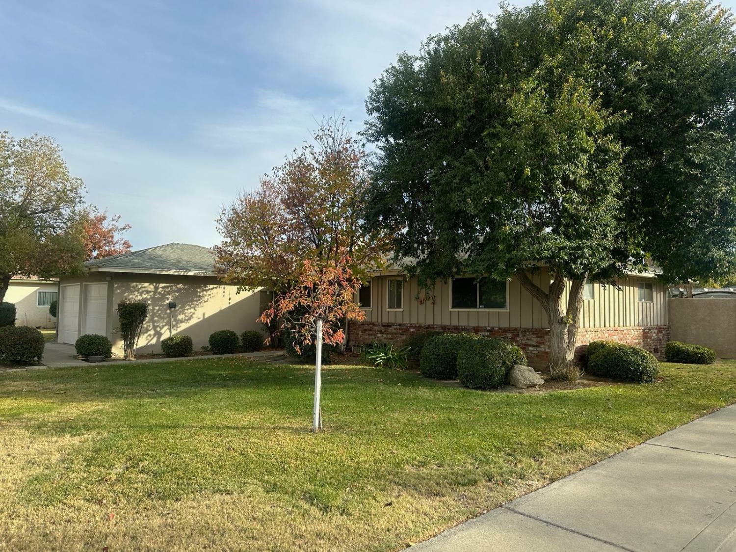 385 Monroe Street  Coalinga CA 93210 photo