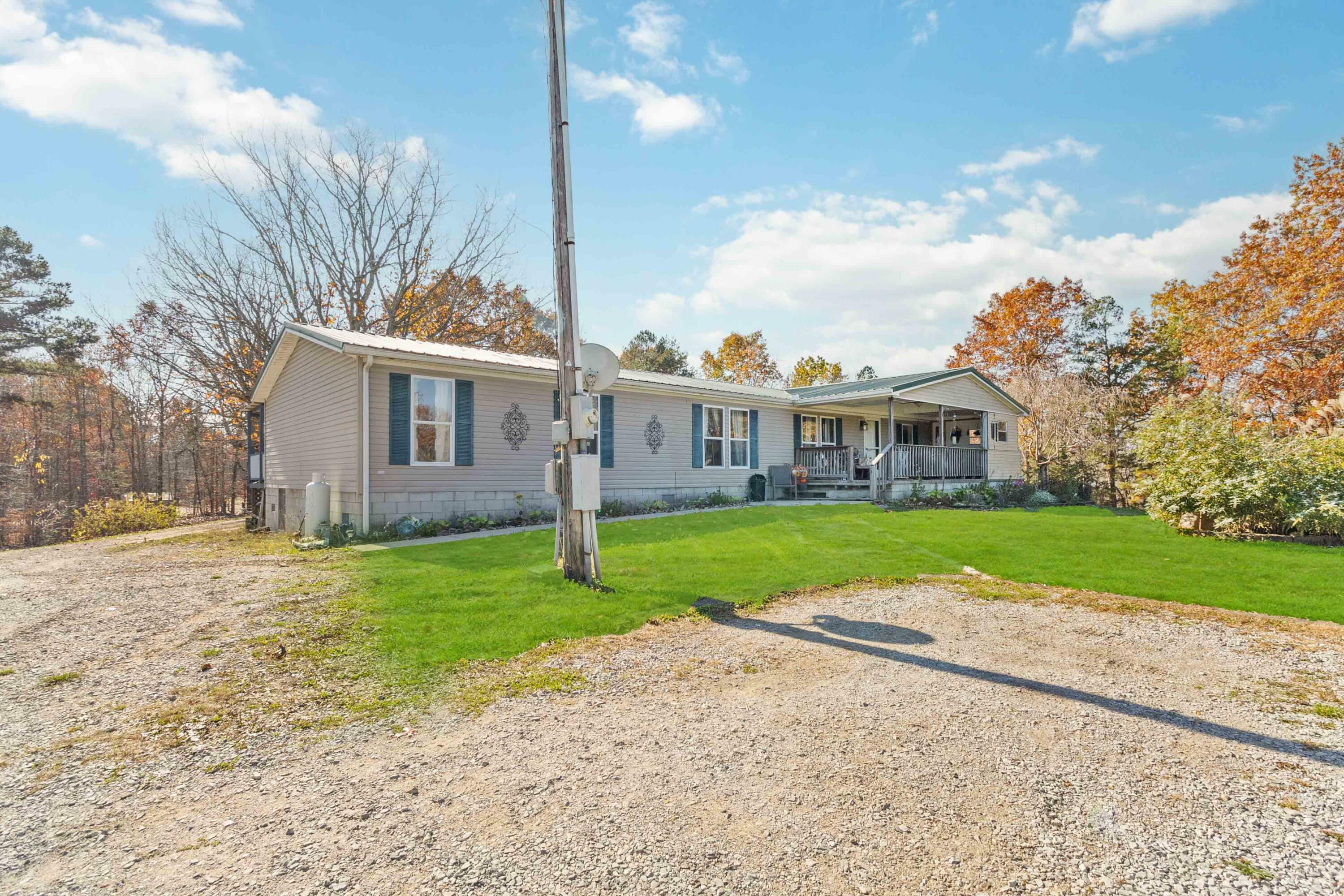 Property Photo:  2681 West Hwy 1376  KY 40729 