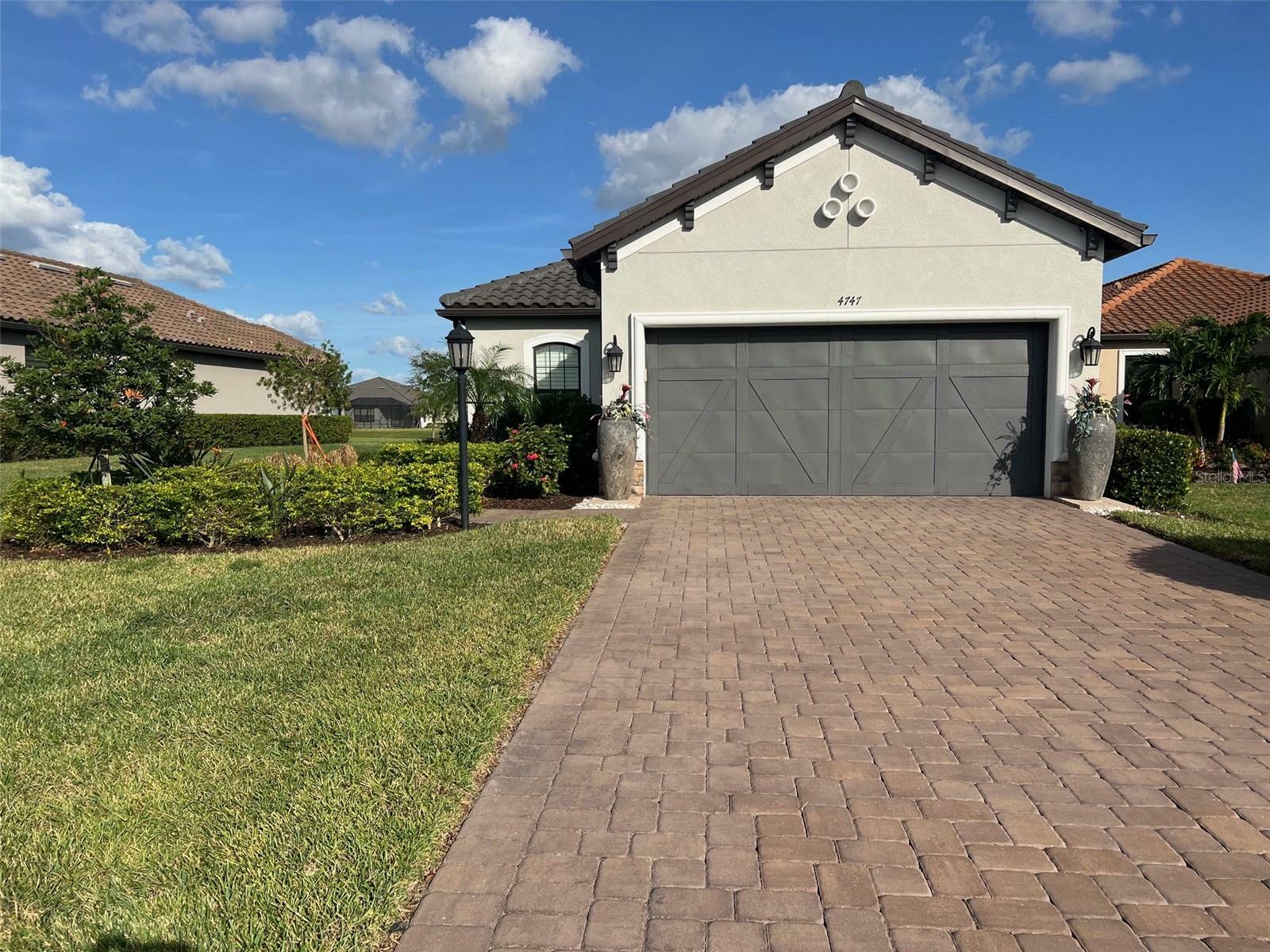 Property Photo:  4747 Motta Court  FL 34211 