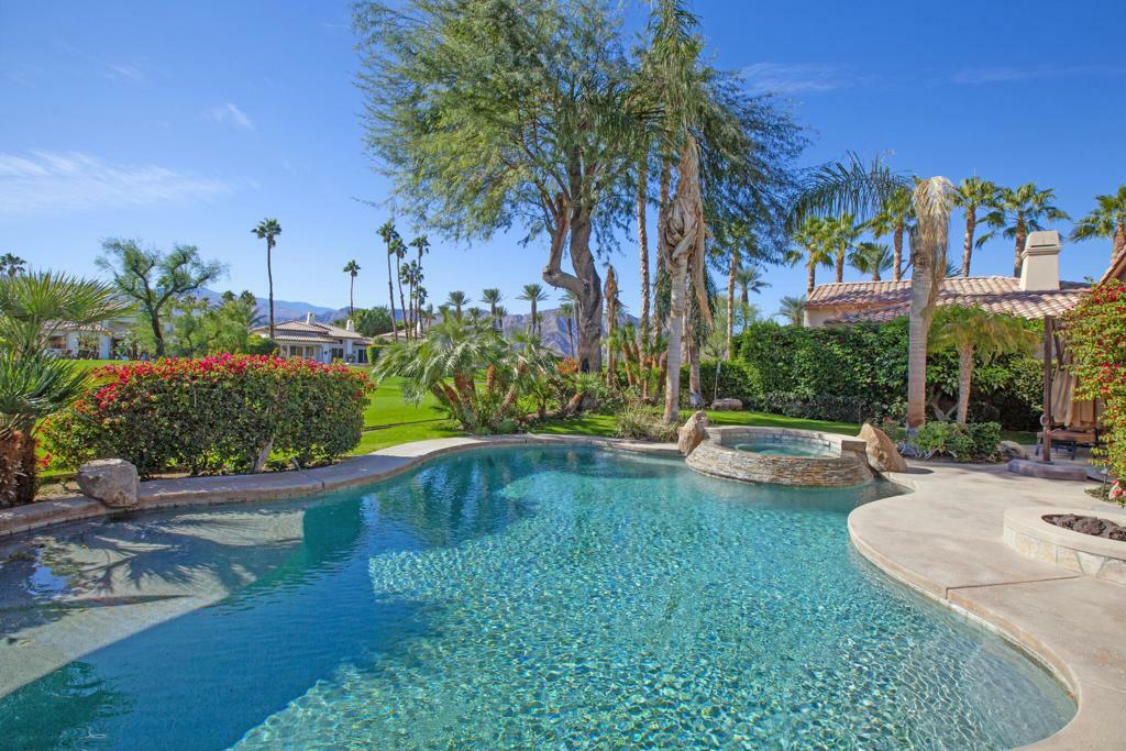 Property Photo:  79055 Rancho La Quinta Drive  CA 92253 