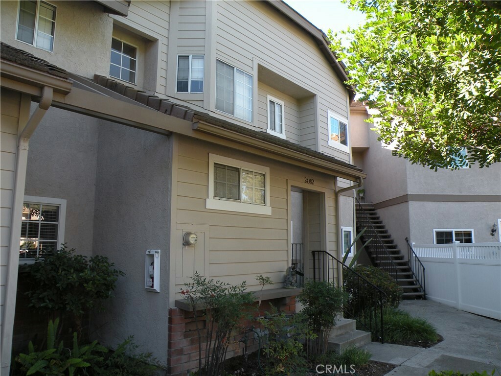 Property Photo:  24382 Larchmont Court 66  CA 92653 