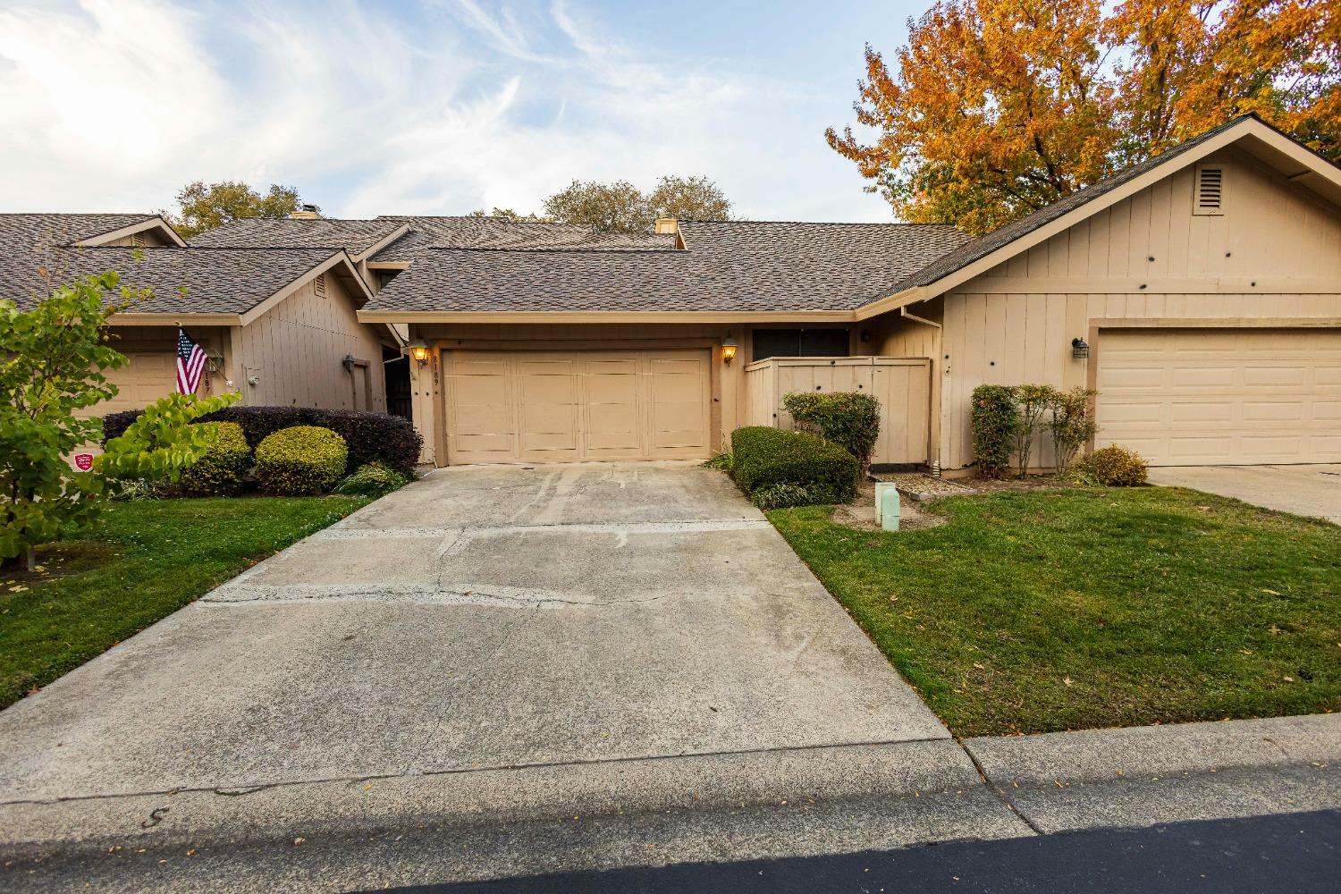 8189 Shane Lane  Citrus Heights CA 95610 photo