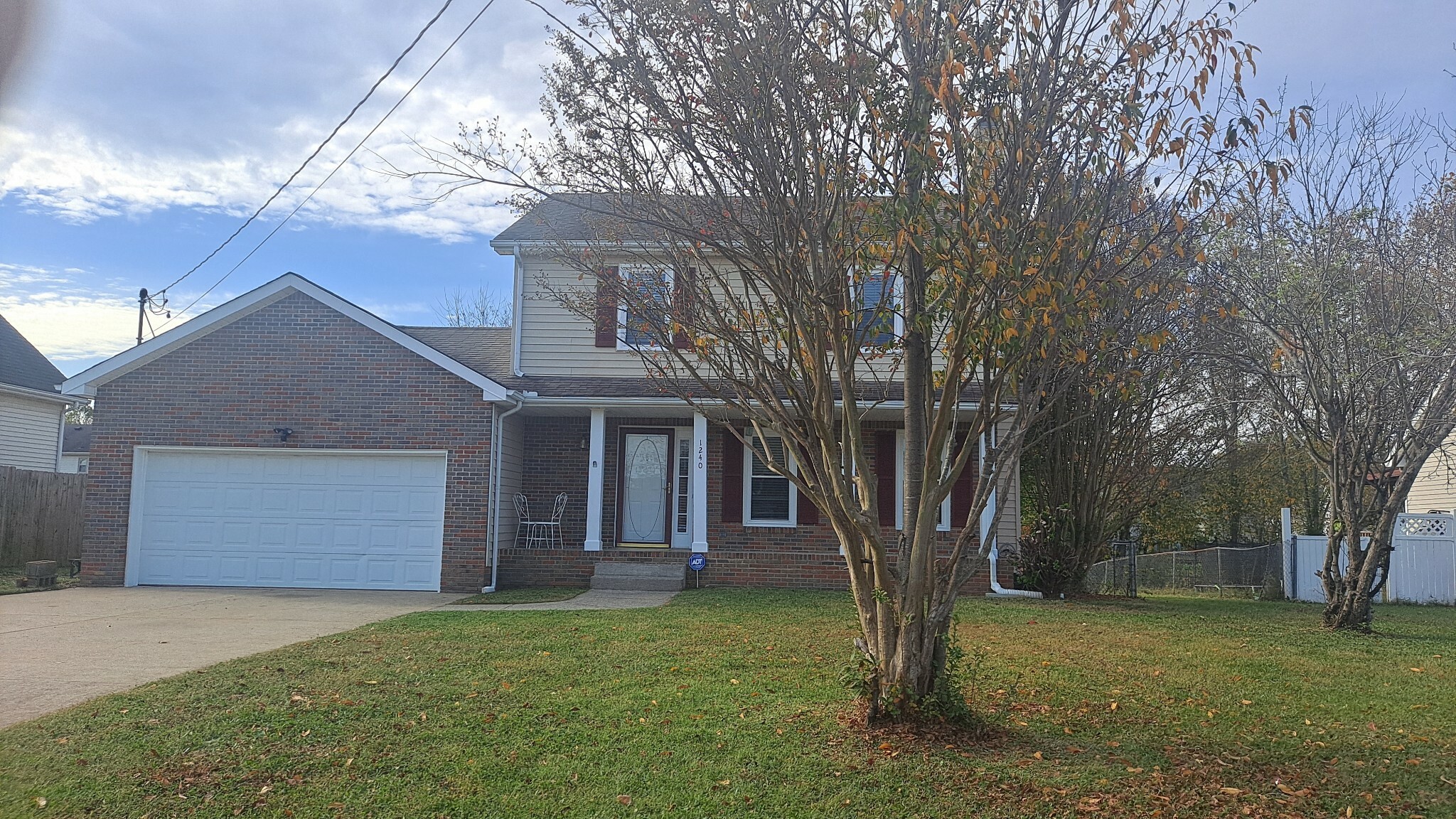 Property Photo:  1240 Cobblestone Ln  TN 37042 