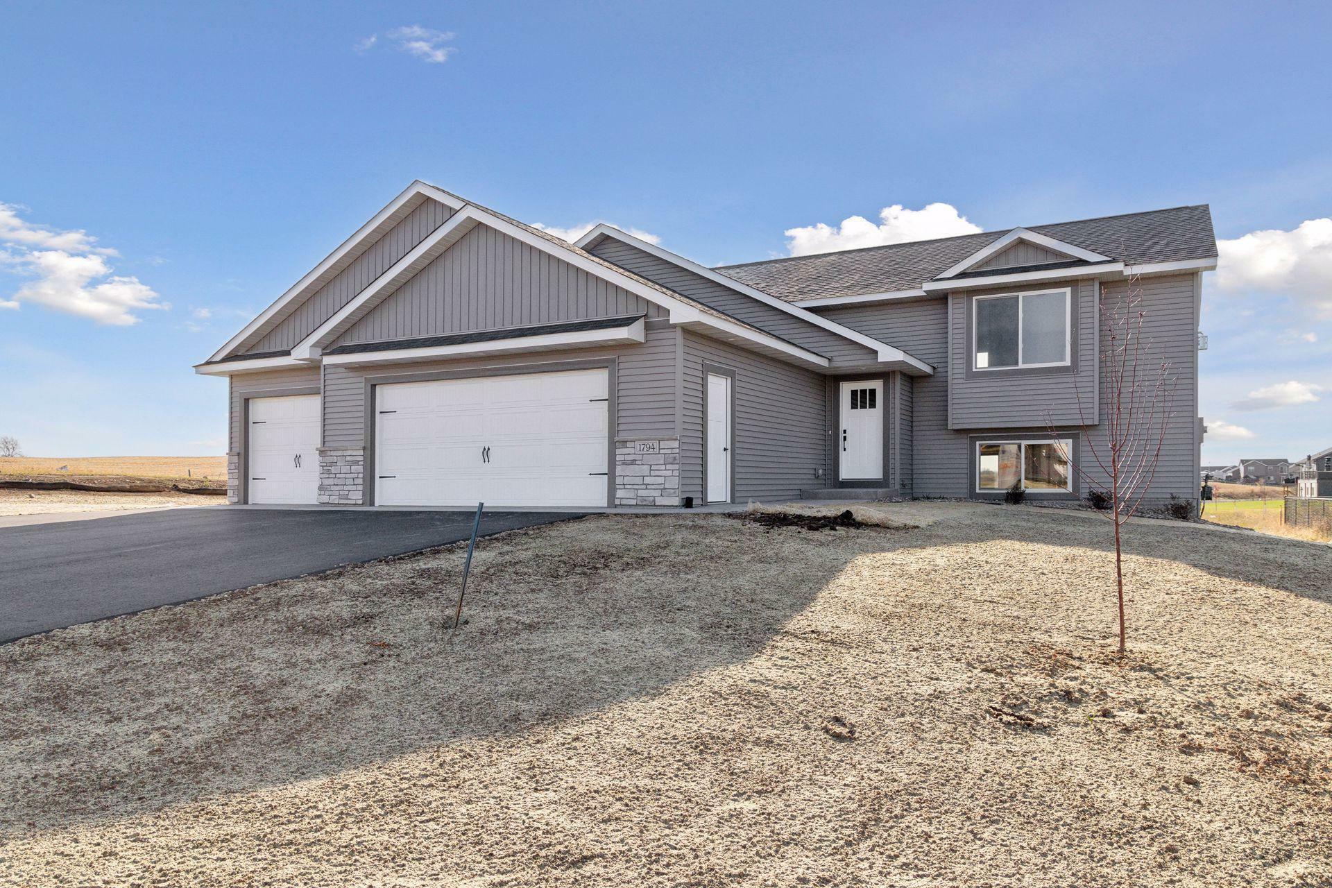 Property Photo:  191 Wood Duck Lane  WI 54002 