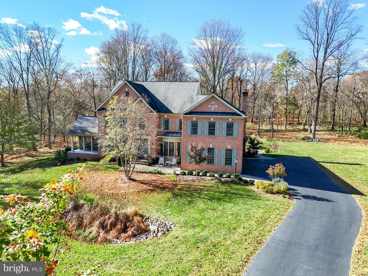 Property Photo:  15280 Riding Club Drive  VA 20169 