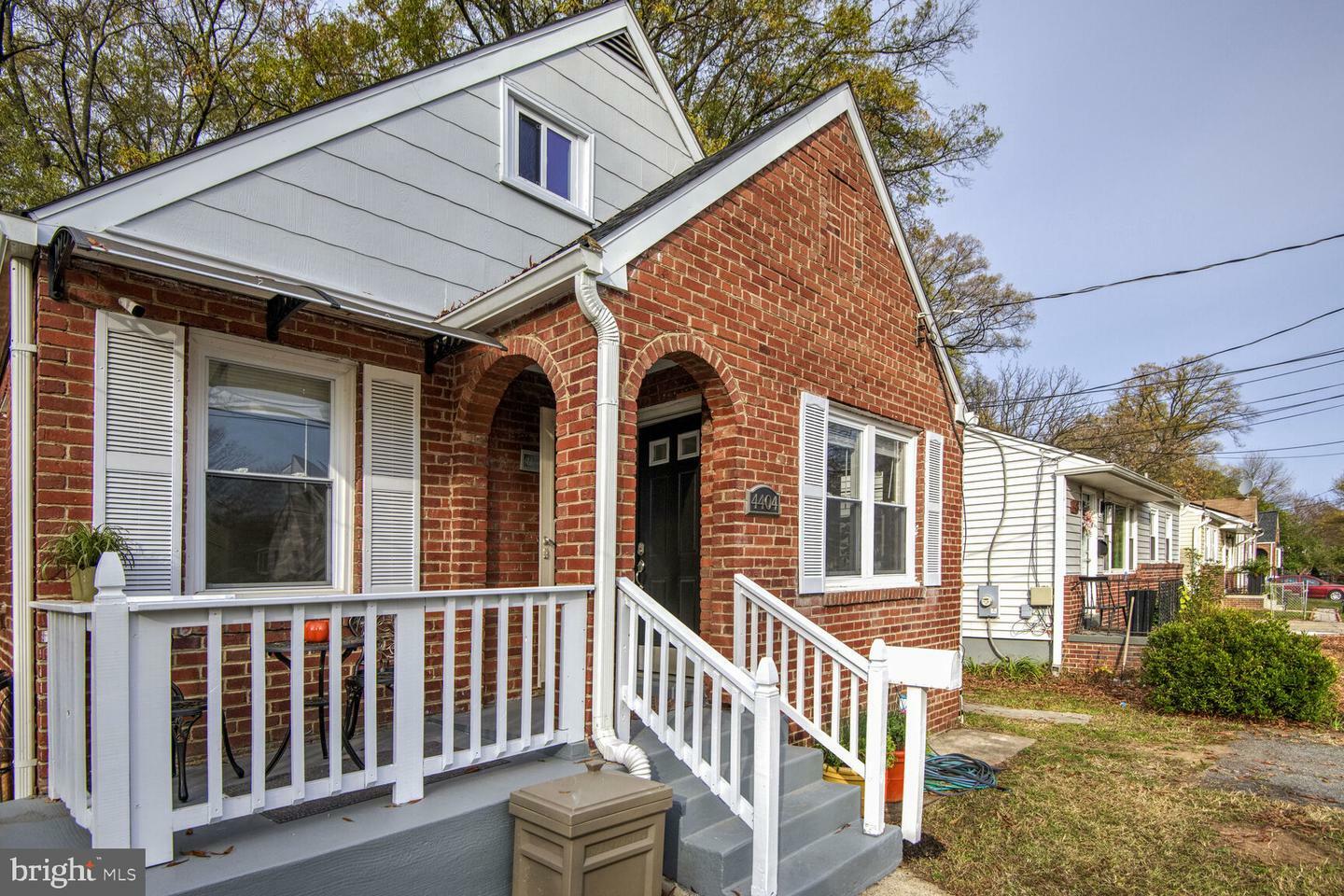 Property Photo:  4404 39th Street  MD 20722 