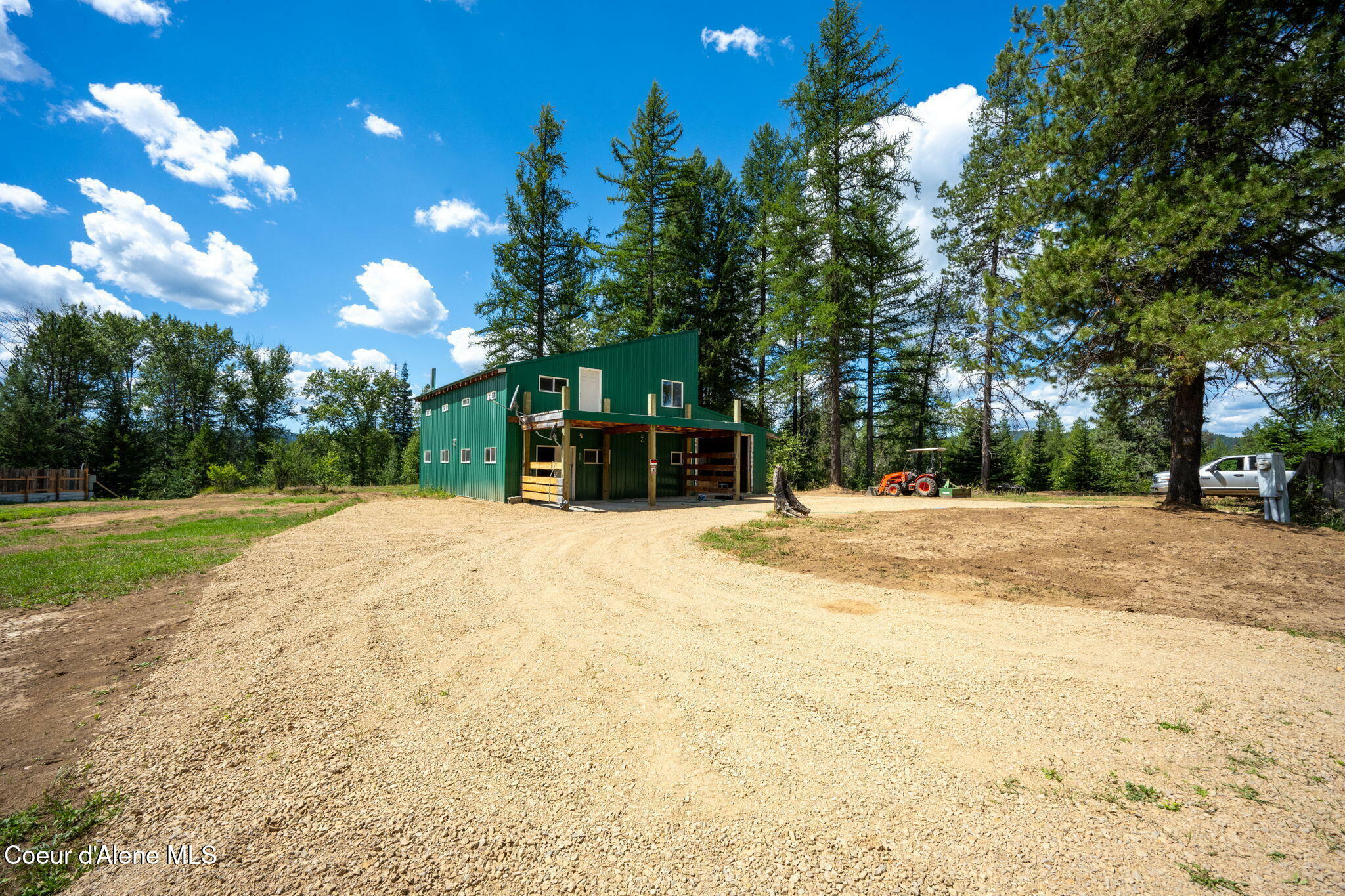 Property Photo:  1965 Mud Gulch Rd  ID 83856 