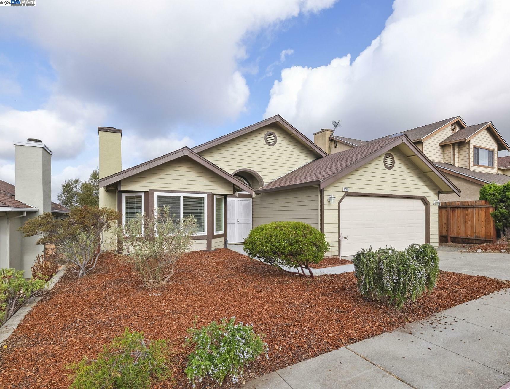 Property Photo:  2740 Pepperwood Place  CA 94541 