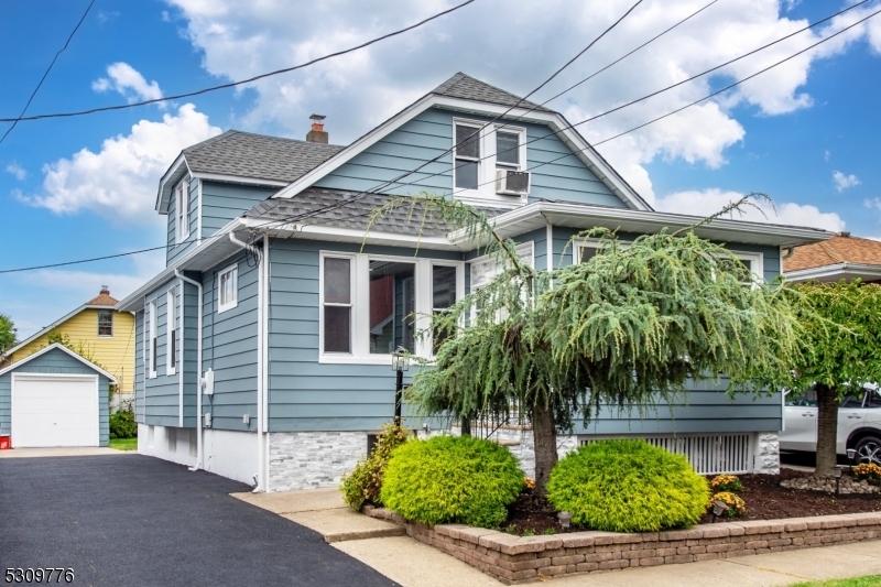 Property Photo:  48 Redman Pl  NJ 07512 