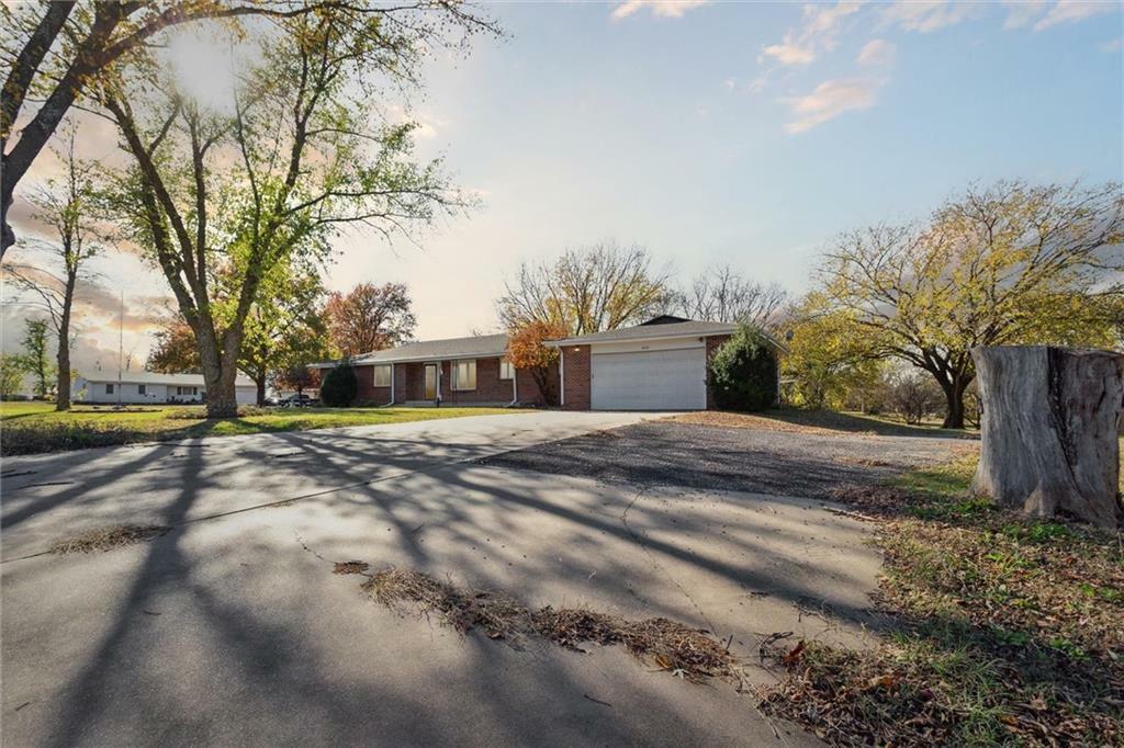 Property Photo:  4013 Cr 3960 N/A  KS 67301 