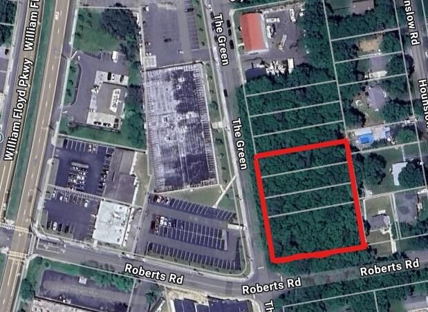 Property Photo:  Vacant Lot The Green  NY 11967 