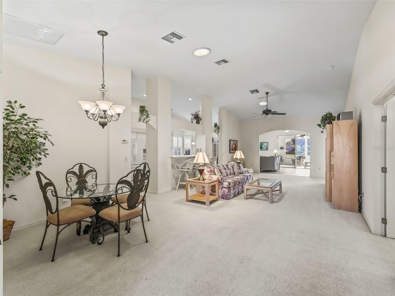 Property Photo: 414 Grand Vista Trail FL 34748