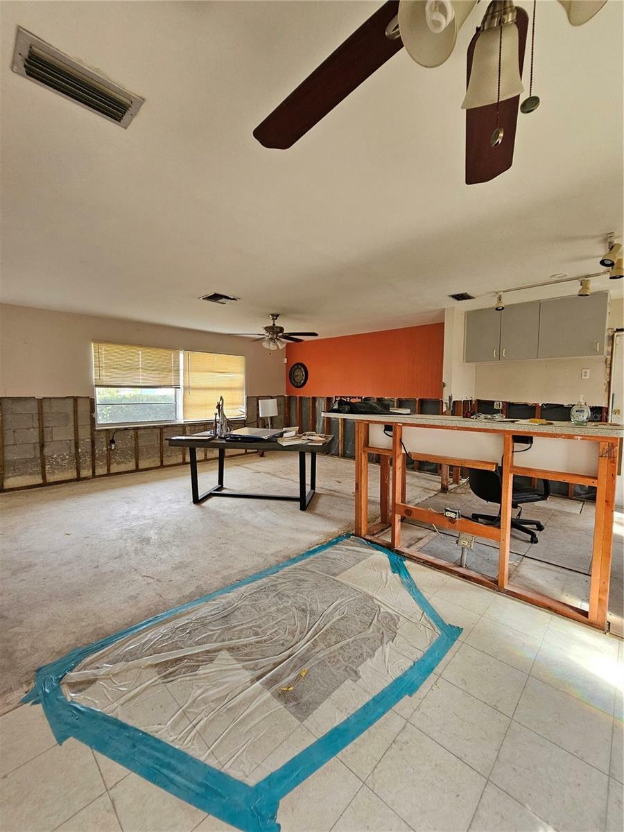 Property Photo:  5342 Colewood Place  FL 34232 