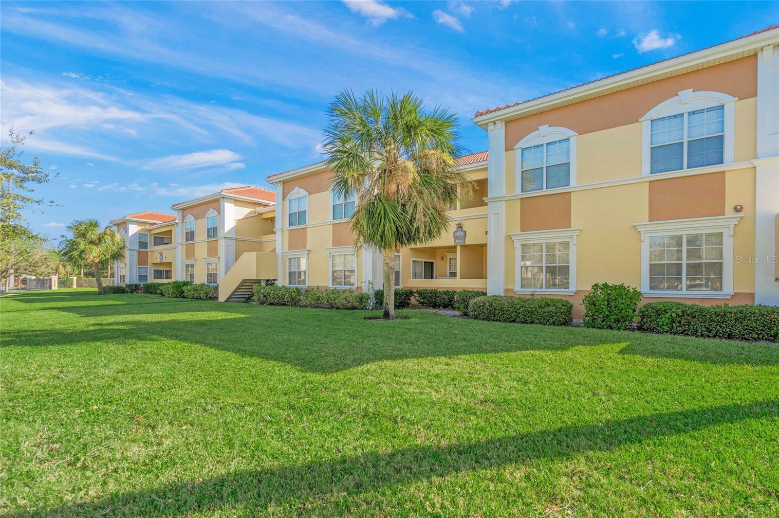 Property Photo:  1050 Villagio Circle 107  FL 34237 