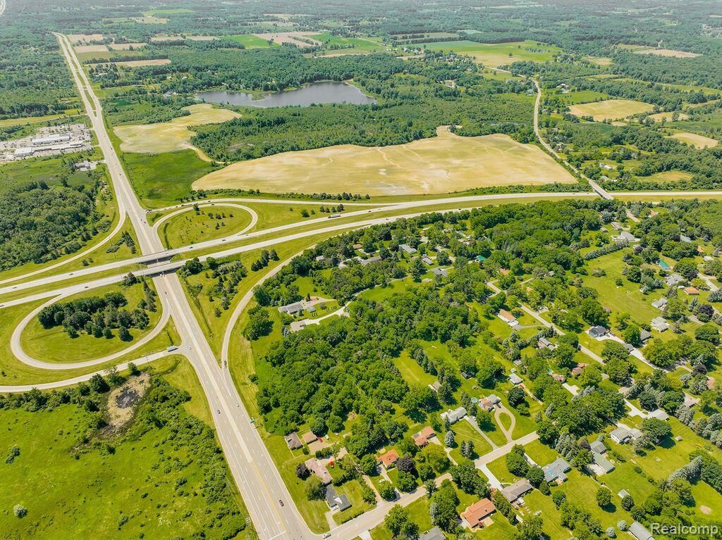 Property Photo: 1214 S Lapeer Road MI 48446 3704