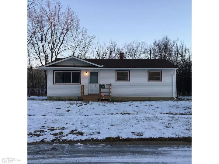 2020 Daron Place  Flint MI 48505 photo