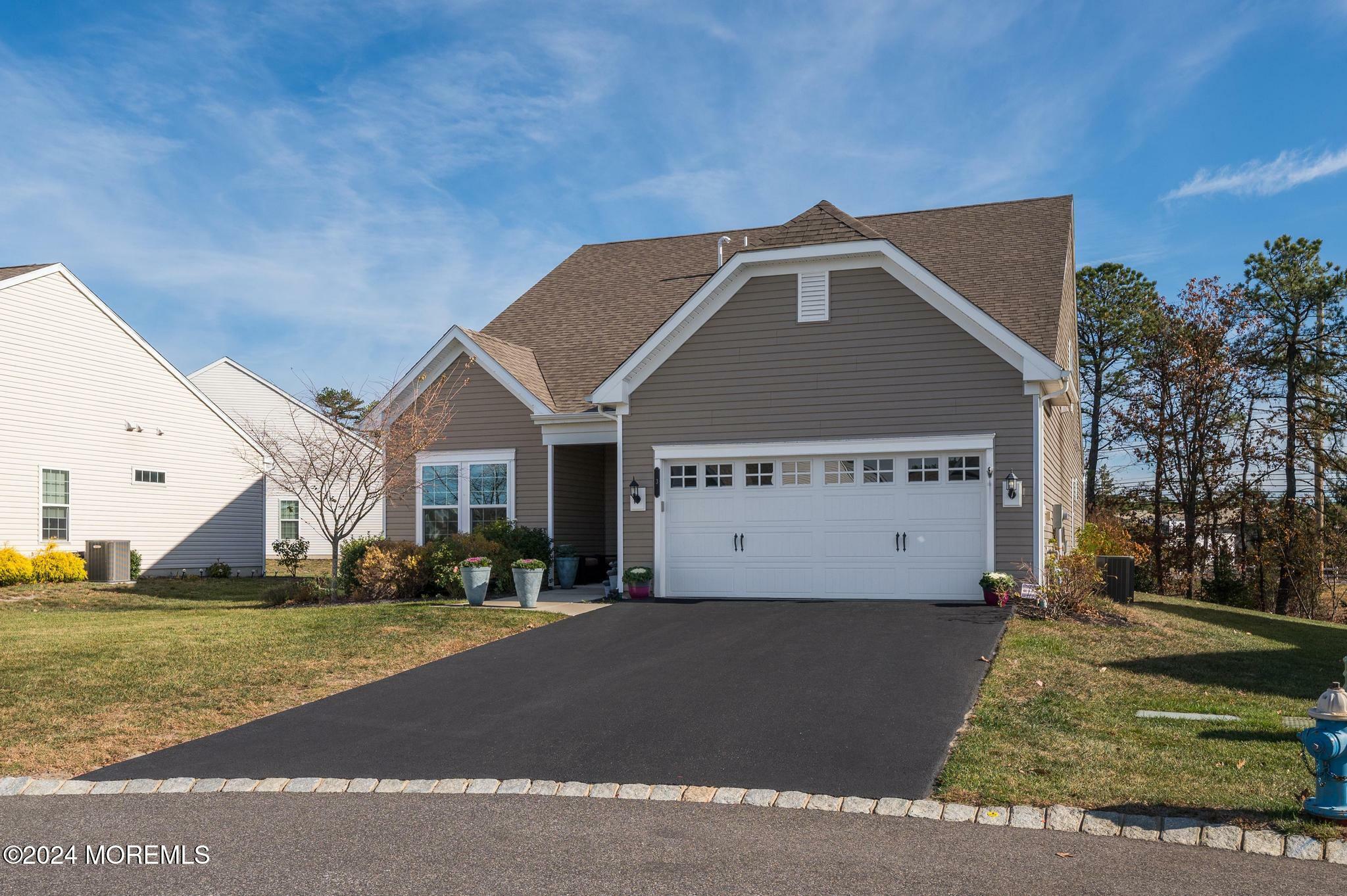 Property Photo:  3 Kenilworth Lane  NJ 08759 