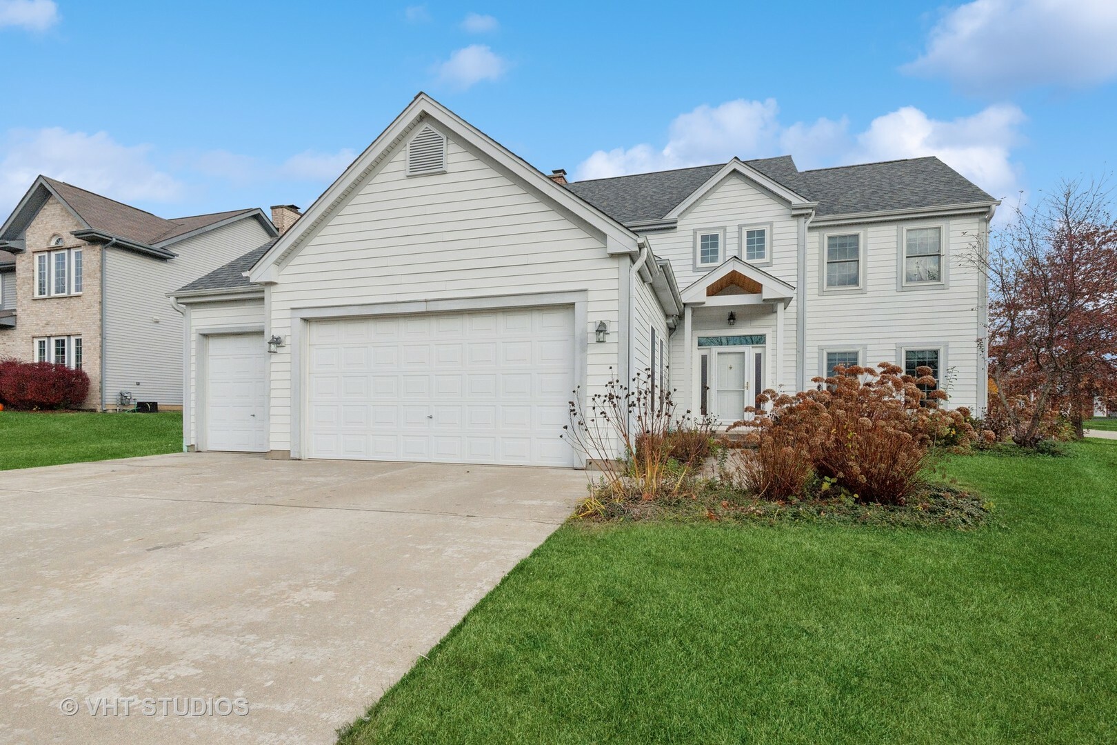 Property Photo:  17206 W Gurnee Glen Drive  IL 60031 