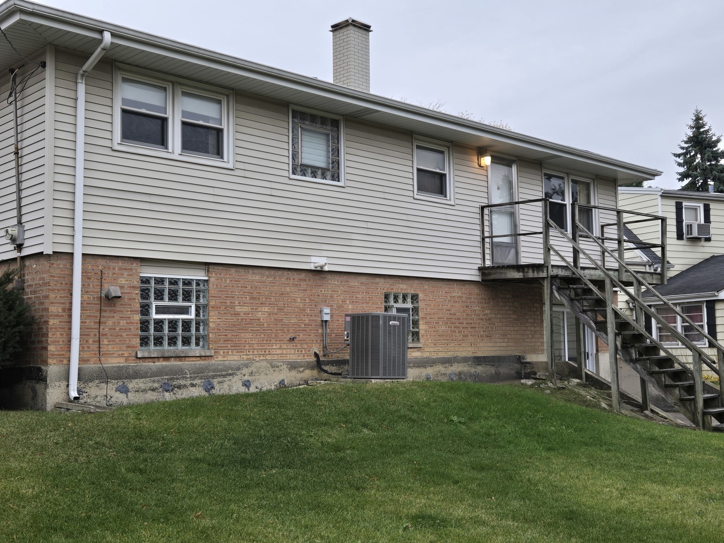 Property Photo:  16140 Prairie Avenue  IL 60473 