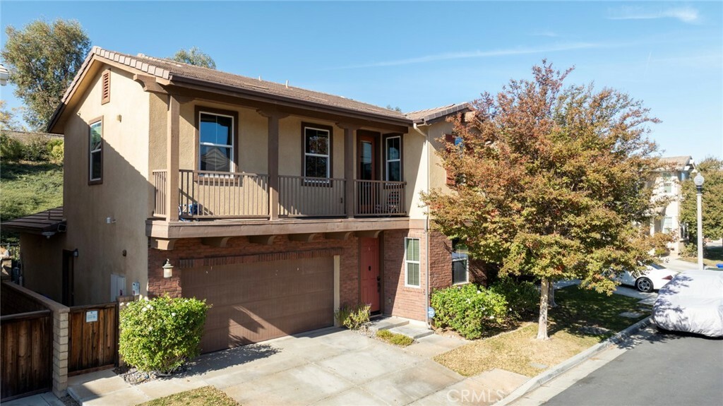 Property Photo:  28335 Esplanada Drive  CA 91354 