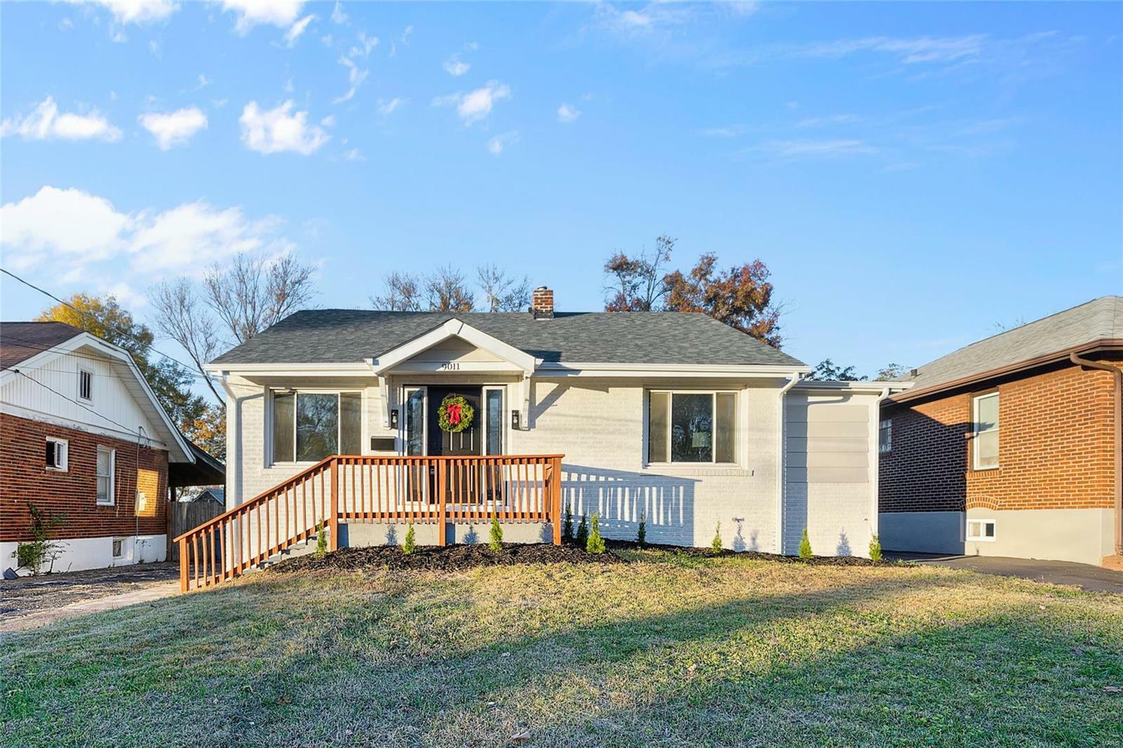 Property Photo:  9011 Windom Avenue  MO 63114 