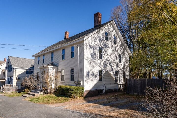 Property Photo:  21-23 S Lincoln St  MA 01835 