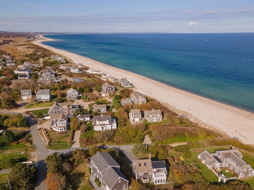Property Photo:  6 Beachway West  MA 02537 