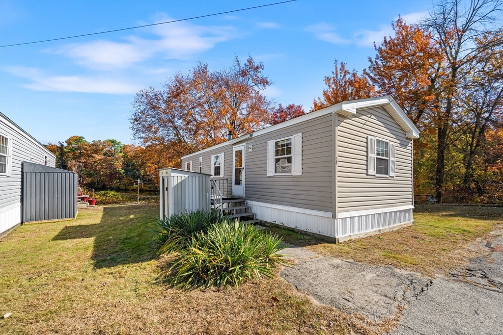 Property Photo: 751 Washington St 38 MA 01501