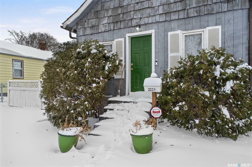 Property Photo:  2231 Coy Avenue  SK S7M 0J4 