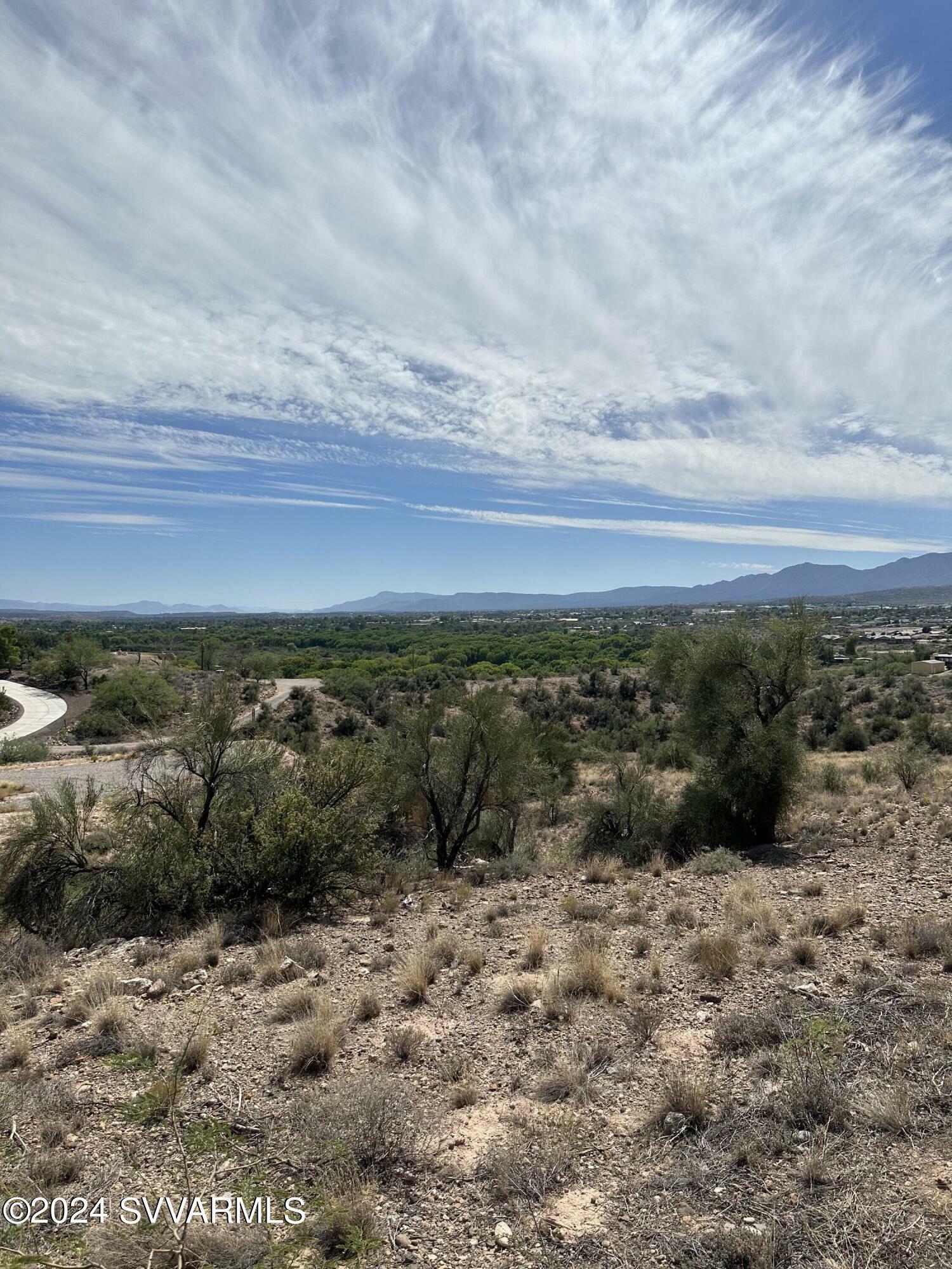 Property Photo:  601 S Hillcrest Drive  AZ 86324 