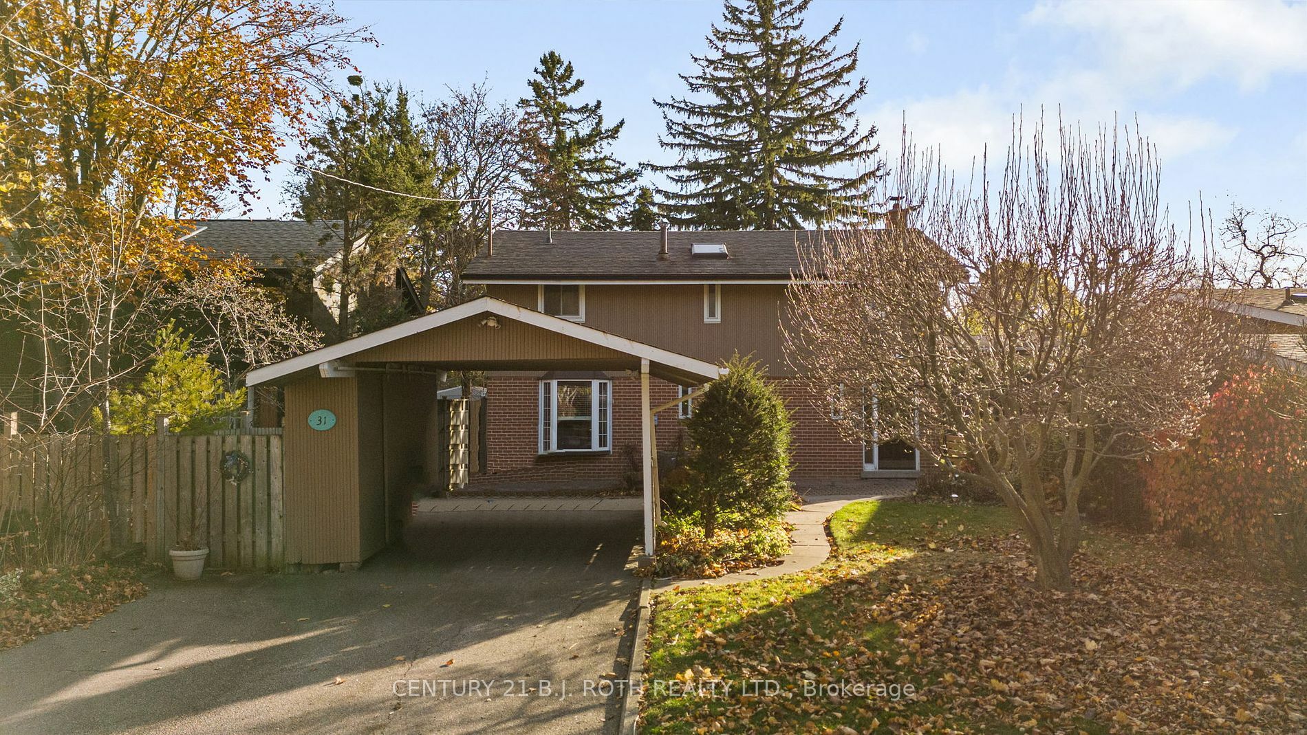 31 Lesterwood Cres  Toronto ON M1P 3L5 photo