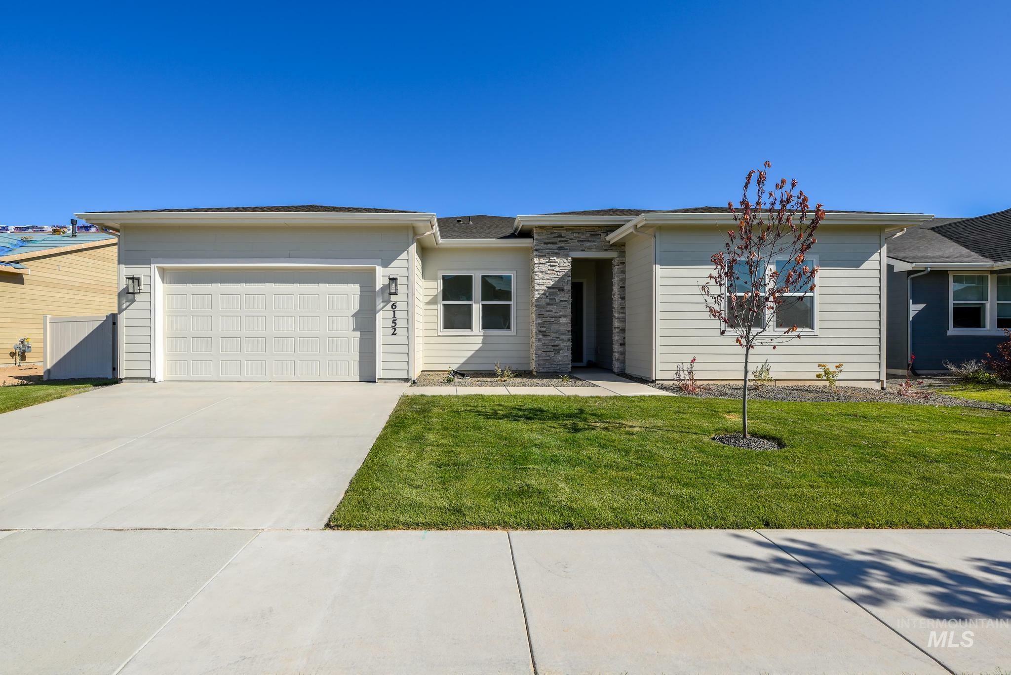 Property Photo:  1322 N Hickory Grove Way  ID 83669 