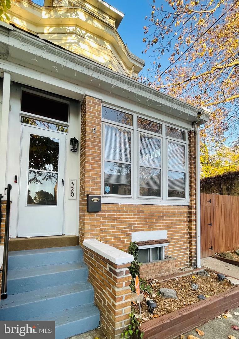 Property Photo:  520 Woodland Street  NJ 08610 