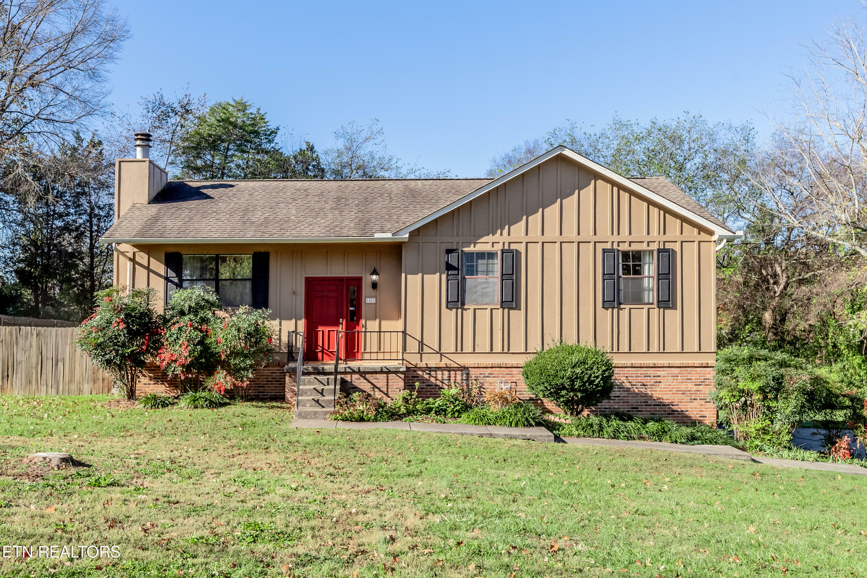 Property Photo:  1801 Dunraven Drive  TN 37922 