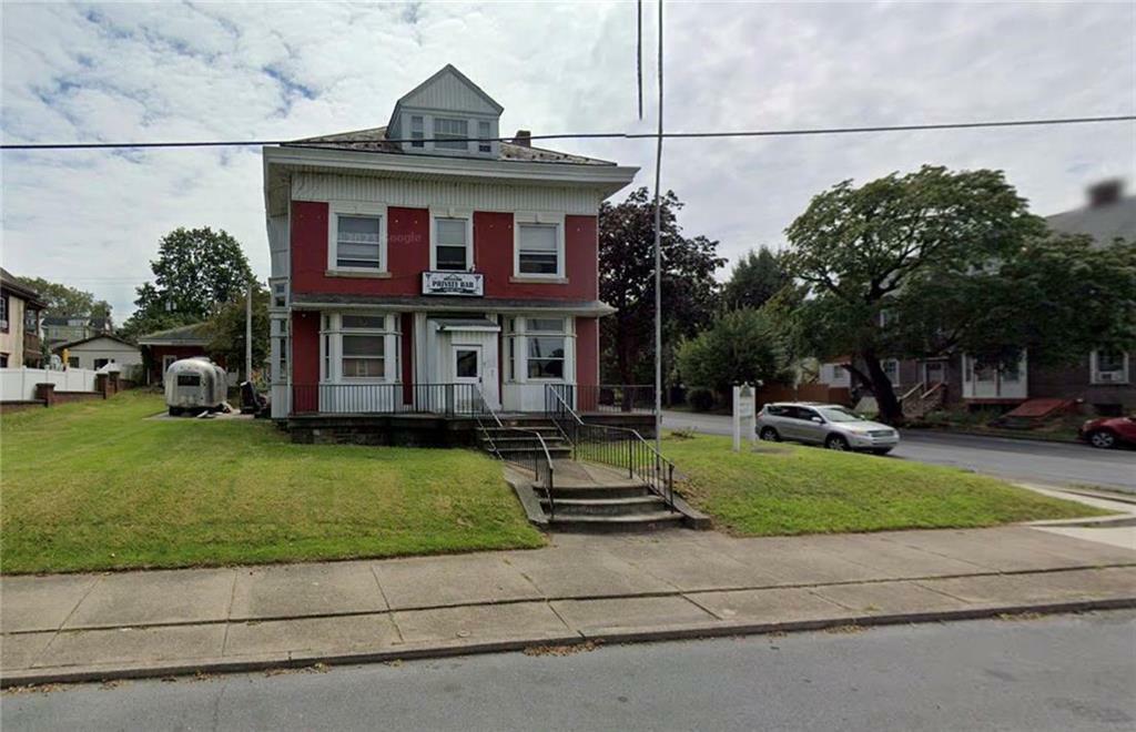 Property Photo:  431 West Union Boulevard  PA 18018 