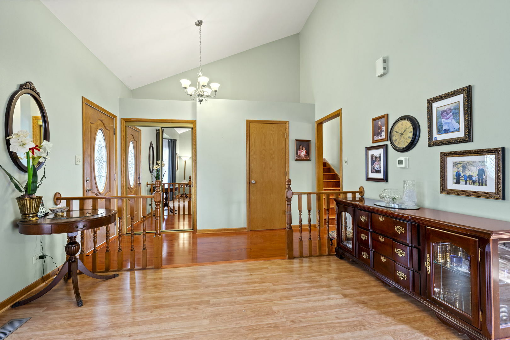 Property Photo:  227 N Clyde Avenue  IL 60067 