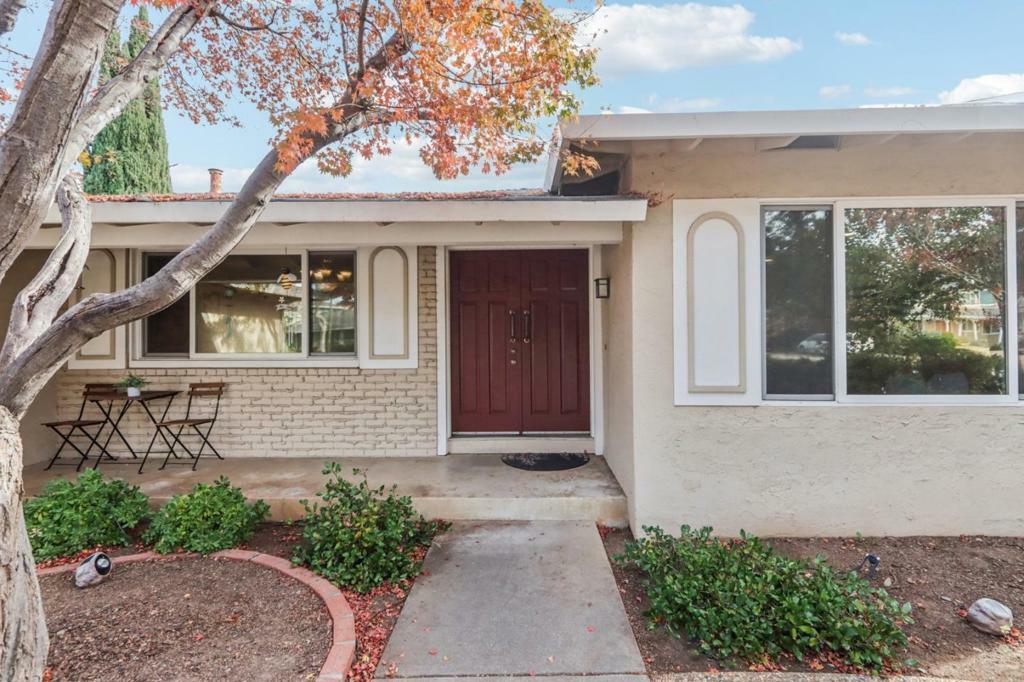 Property Photo:  6686 Mount Holly Drive  CA 95120 