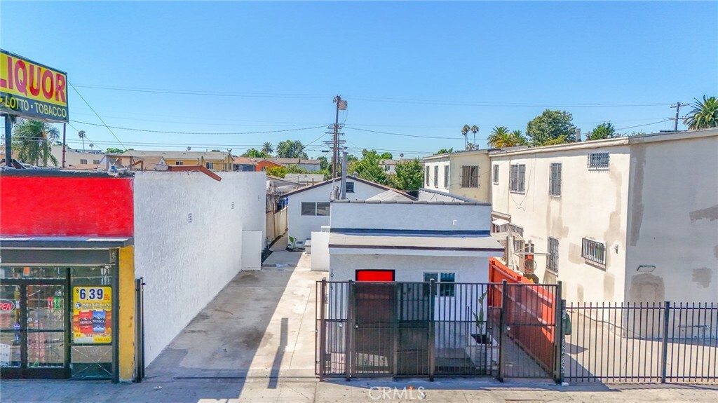 Property Photo: 10115 Avalon Boulevard CA 90003