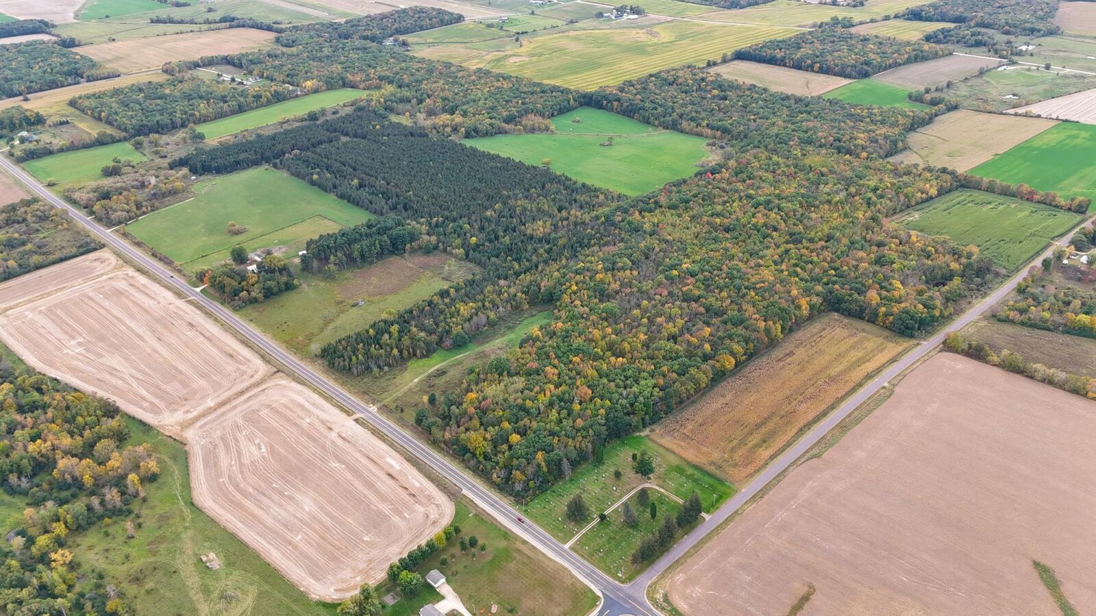 Property Photo: 1348 Tbd County Road D - Lot 5 WI 54013