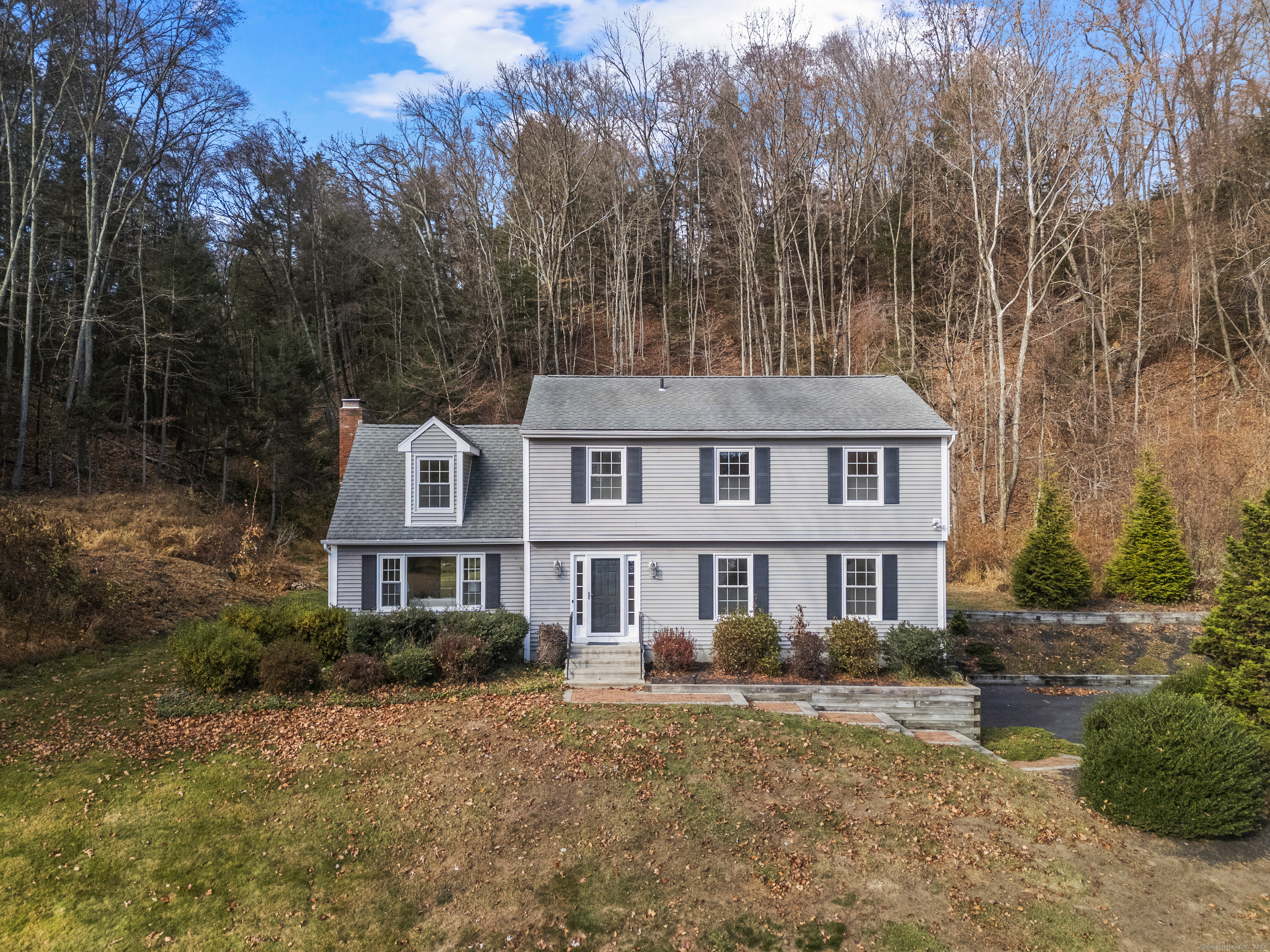 Property Photo:  8 River Edge Drive  CT 06482 