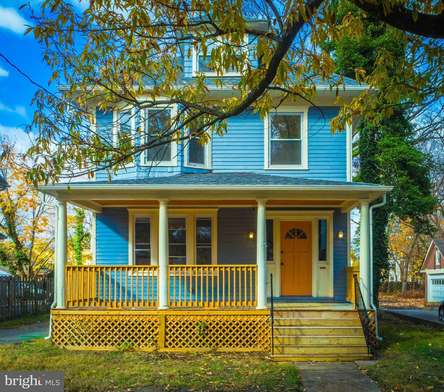 Property Photo:  33 Hillcrest Avenue  NJ 08618 