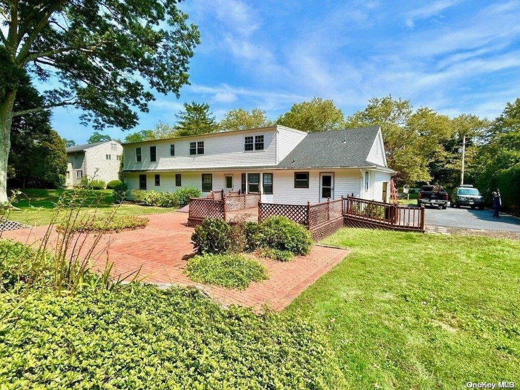 Property Photo:  29 Grayon Drive  NY 11746 