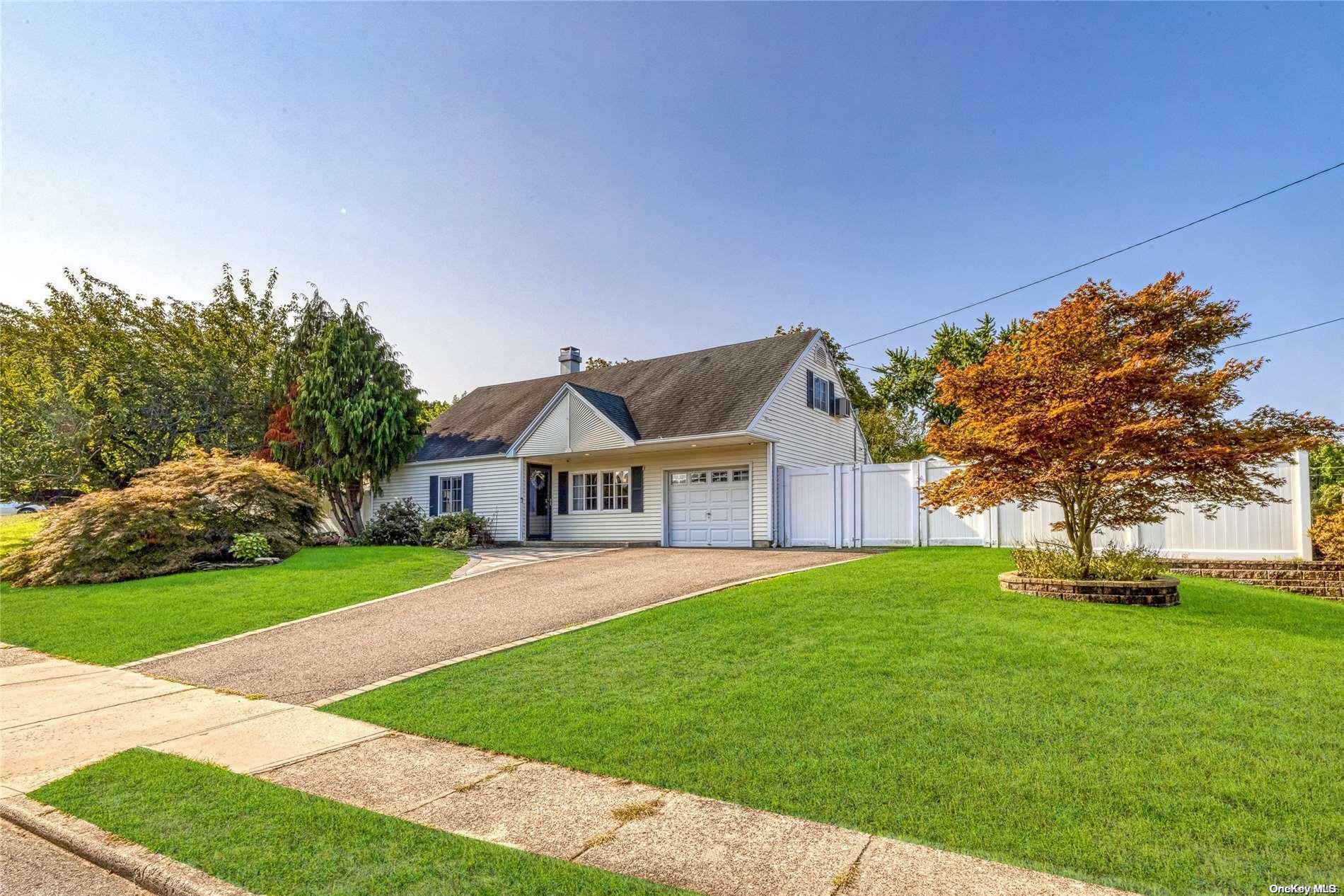 Property Photo:  47 Arrow Street  NY 11784 