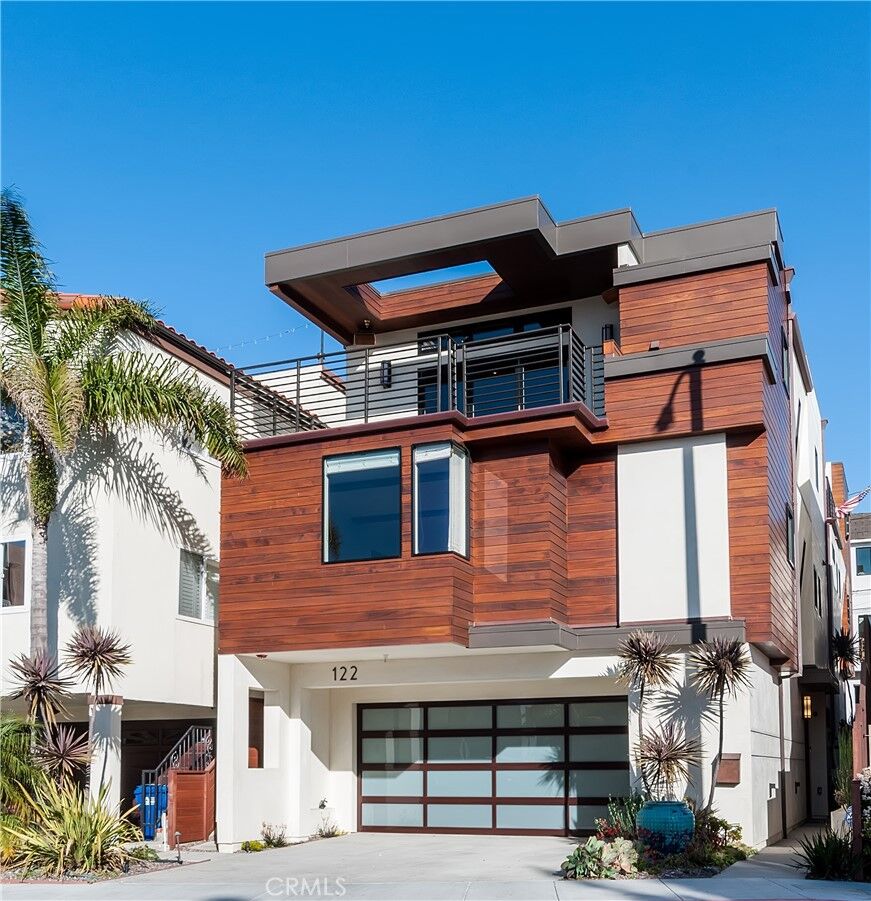Property Photo: 122 Manhattan Avenue CA 90254