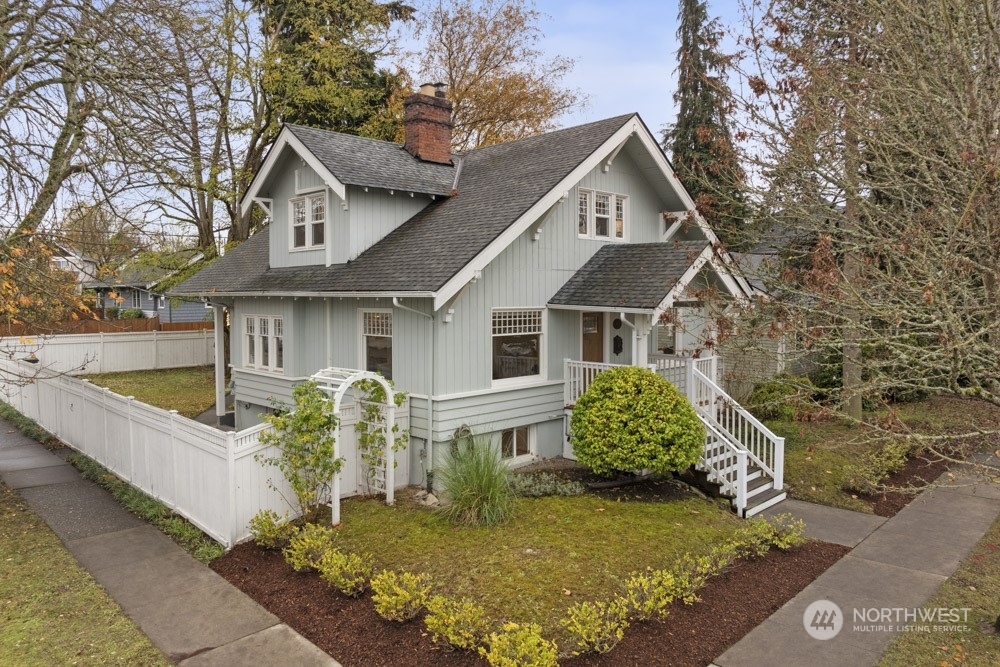 Property Photo:  1031 N Prospect Street  WA 98406 