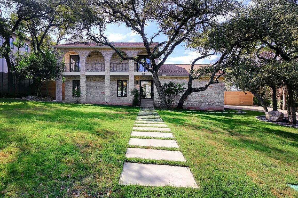 Property Photo:  1800 Glencliff Drive  TX 78704 