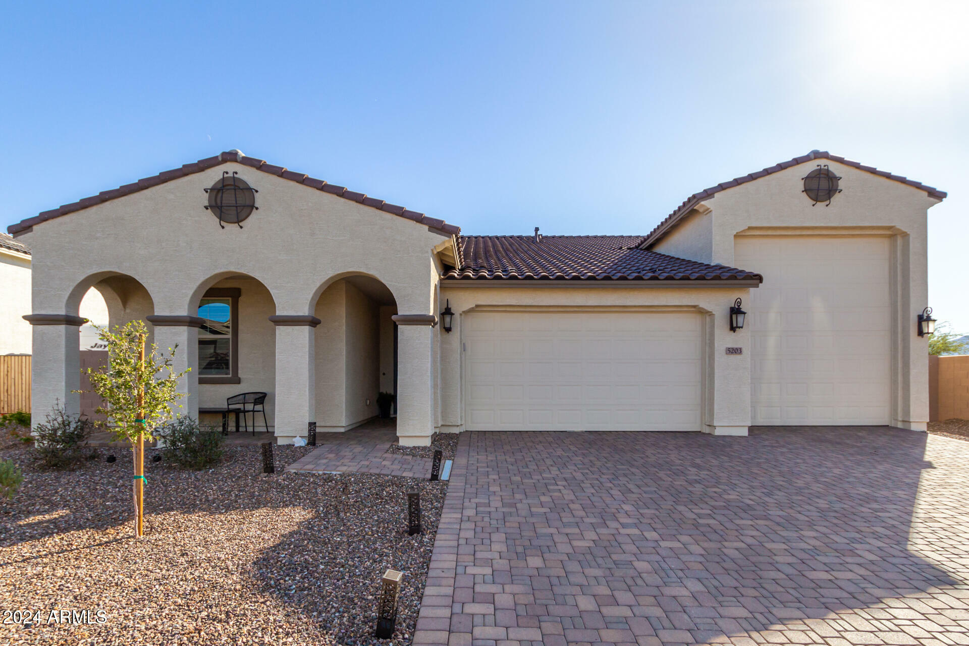 Property Photo:  5203 W Roundhouse Road  AZ 85339 