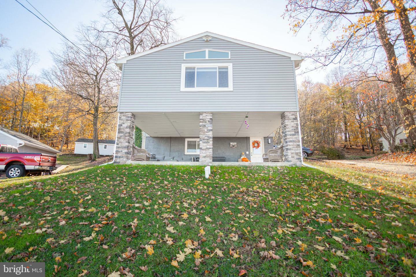 Property Photo:  675 Locust Street  PA 17347 