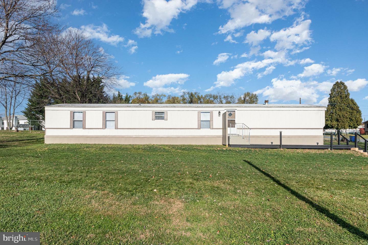 64 Conrad Road  Carlisle PA 17015 photo